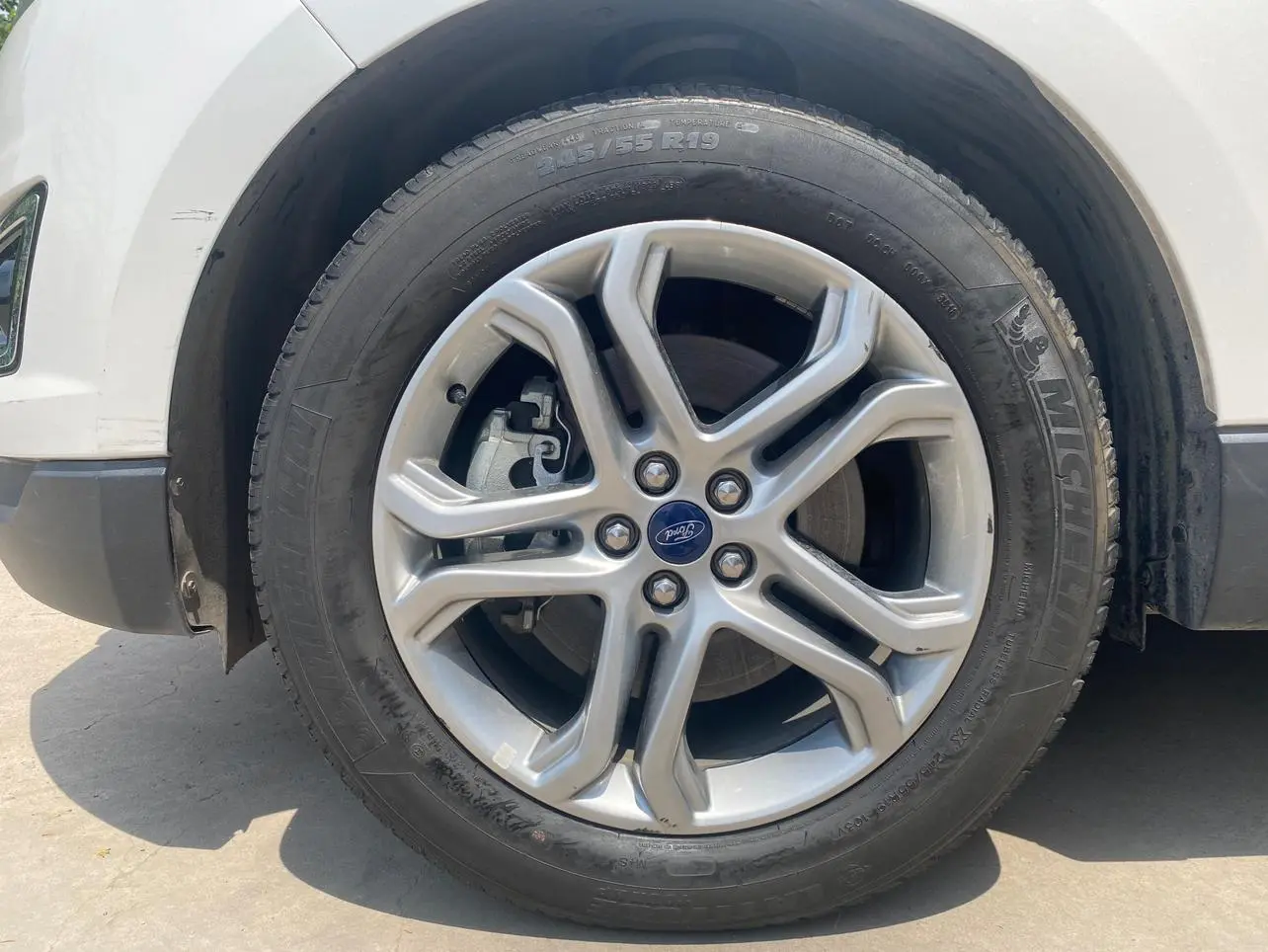 Ford Sharp World EcoBoost 245 two-wheel drive Hao Rui type 7-seater country V