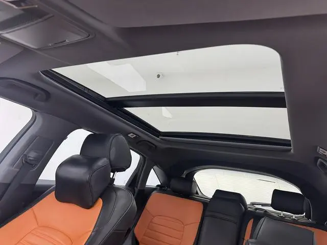 Honda Honda UR-V 240TURBO two-wheel drive deluxe edition Country V