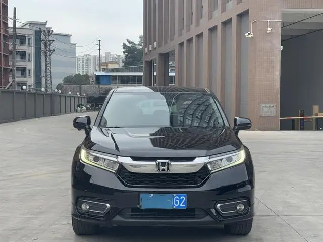 Honda Crown Road 240TURBO two-wheel drive Deluxe Edition