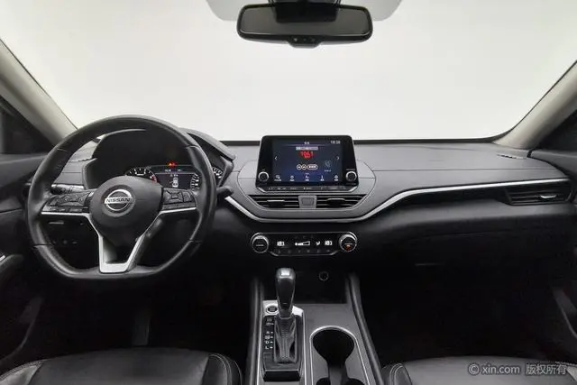 Nissan Teana 2.0T XL Upper AD1 Smart Enjoy Pilot Edition