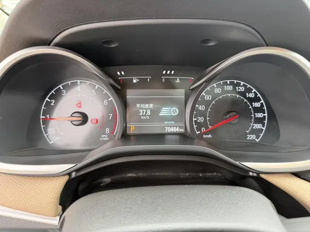 Chevrolet Cruze 320 automatic Enjoy Skylight version