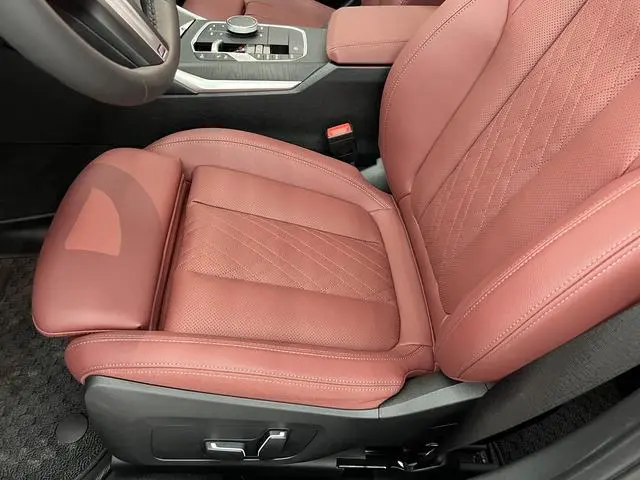 BMW BMW 3 Series 325i M sports suit
