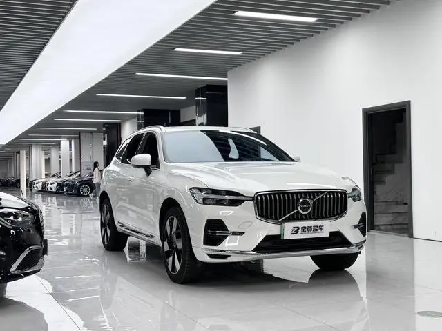 Volvo Volvo XC60 PHEV T8 four-wheel drive long battery life Zhiyuan Deluxe Edition