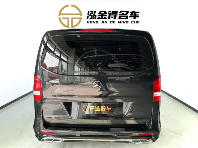 Mercedes-Benz Vito 2.0T Business Edition 7 Seats