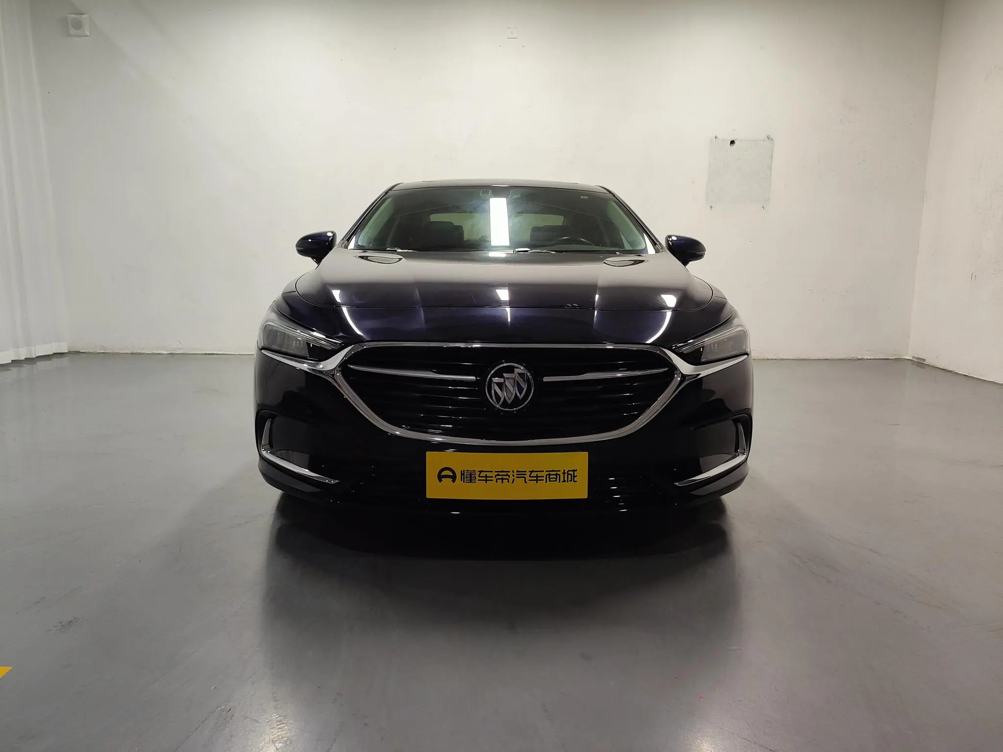 Buick Lacrosse 652T luxury