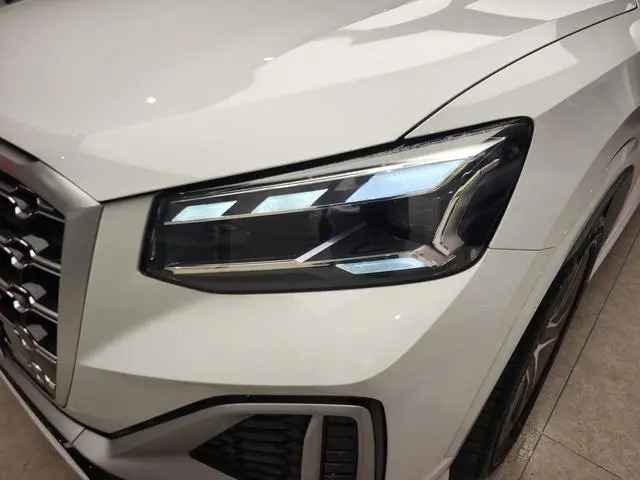 Audi Audi Q2L 35 TFSI fashion dynamic type