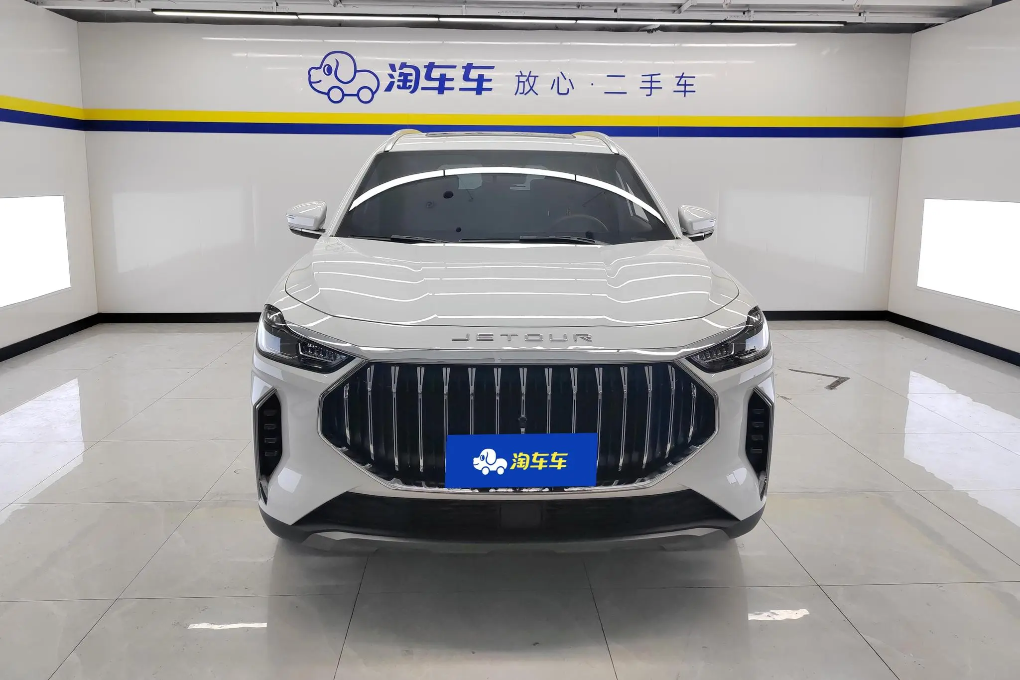 Chery Jetour Jietu X70 PLUS 1.6T DCT Premium Edition 5 Seats