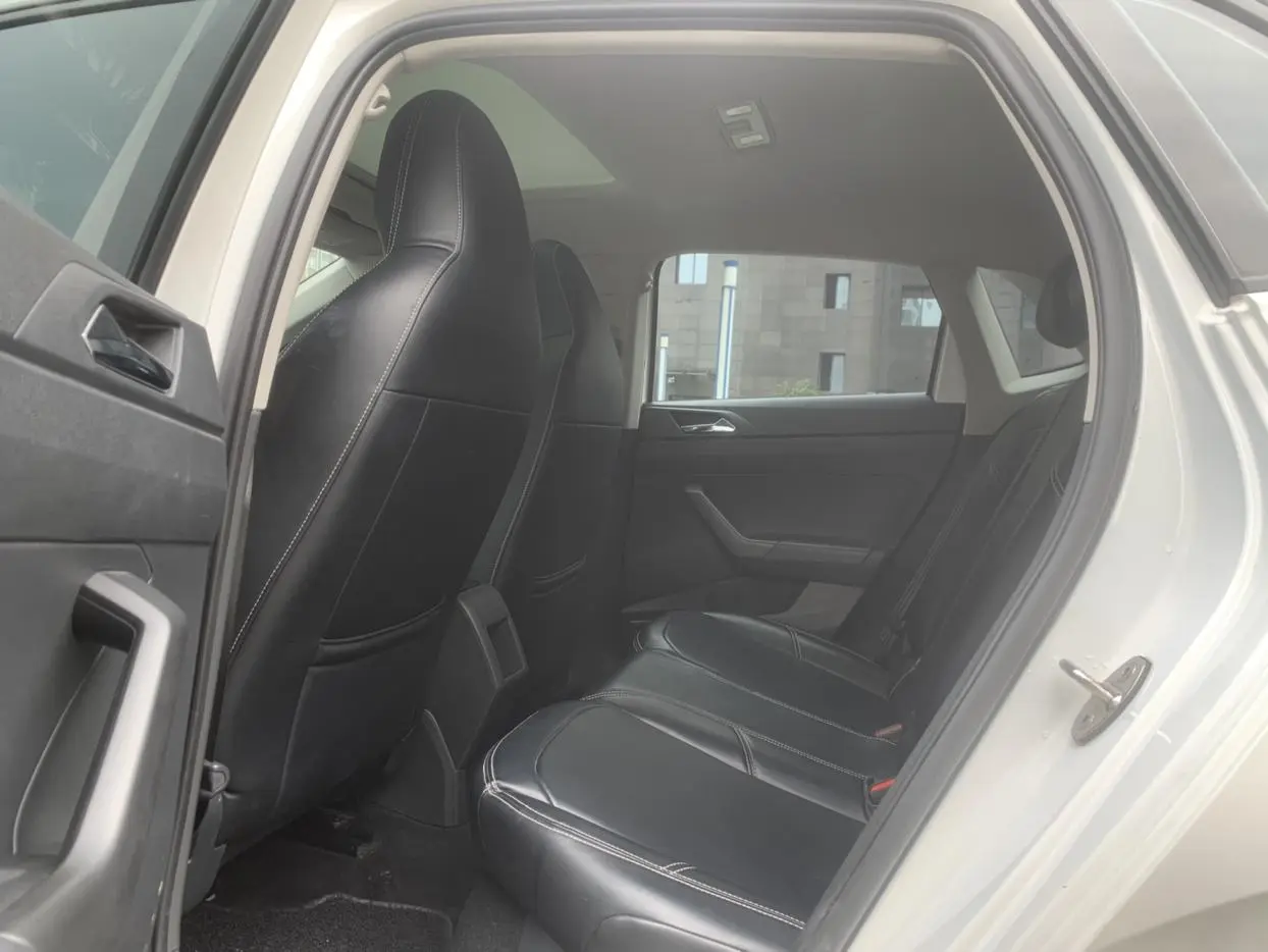 Volkswagen Polo Plus 1.5L automatic colorful technology version