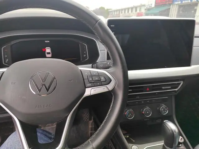 Volkswagen Lavida 1.5L automatic Full Yi version