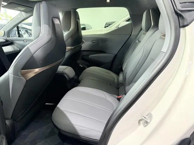 ZEEKR ZEEKR X Four-seater rear exorcism square version