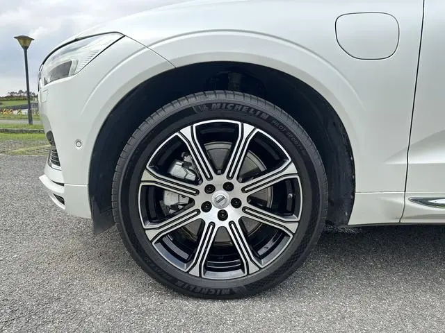 Volvo Volvo XC60 PHEV T8 E-drive Hybrid Zhizun Deluxe Edition Country V