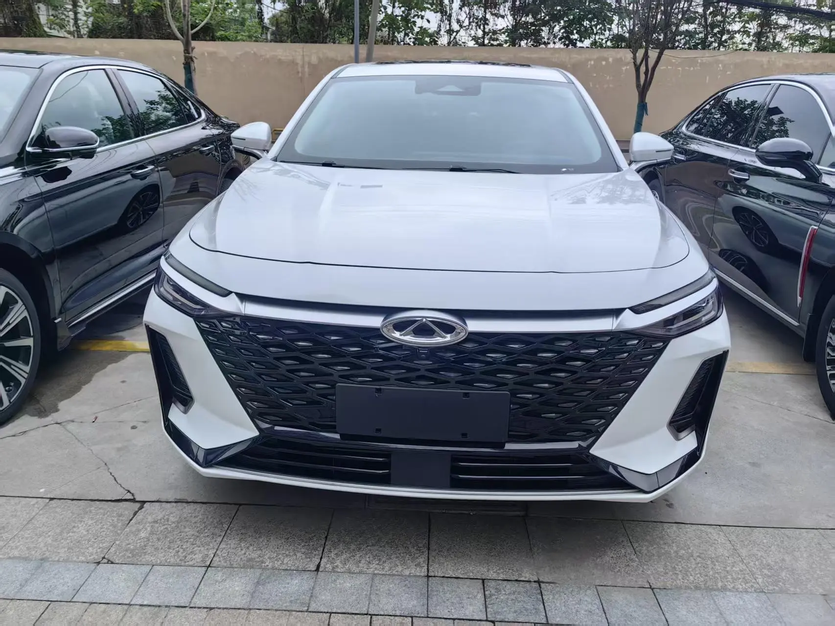 Chery Fulwin Arrizo 8 1.6TGDI DCT Zhen