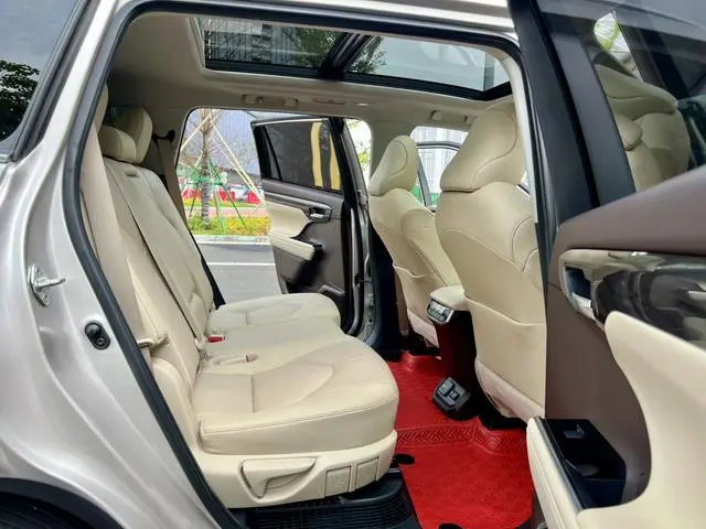 TOYOTA Highlander Dual-engine 2.5L four-wheel drive Extreme edition 7-seater