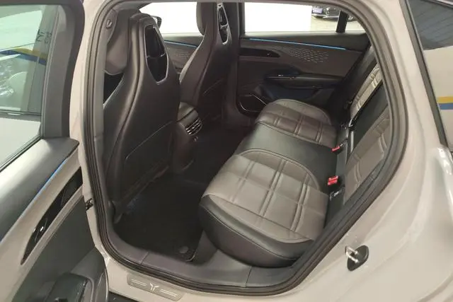Hongqi Hongqi EH7 690 Pro