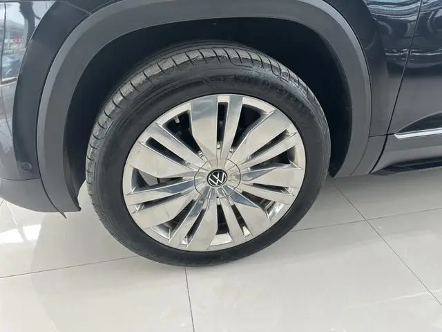 Volkswagen Tourang Outstanding 380TSI four-wheel drive Longxiang version