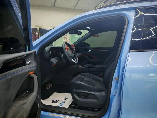 Volkswagen Tiguan L Pro 380TSI four-wheel drive R-Line Zhizun Edition
