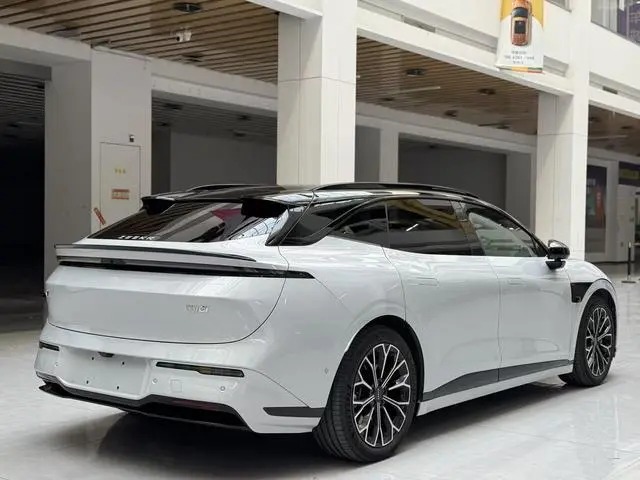 ZEEKR ZEEKR 007GT Four-wheel drive smart driving version 75kWh