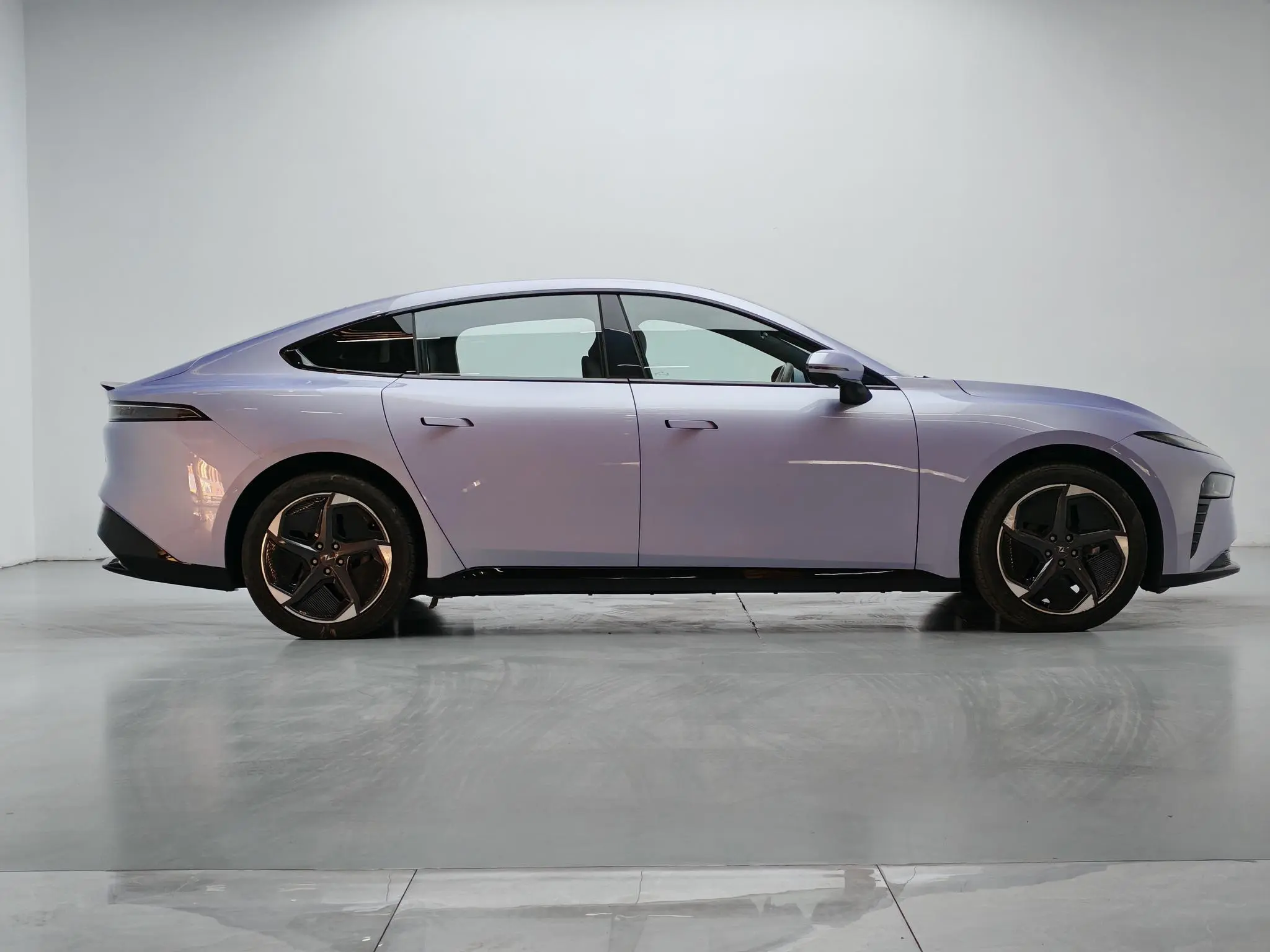 Dongfeng eπ eπ007 Pure electric 530Pro version