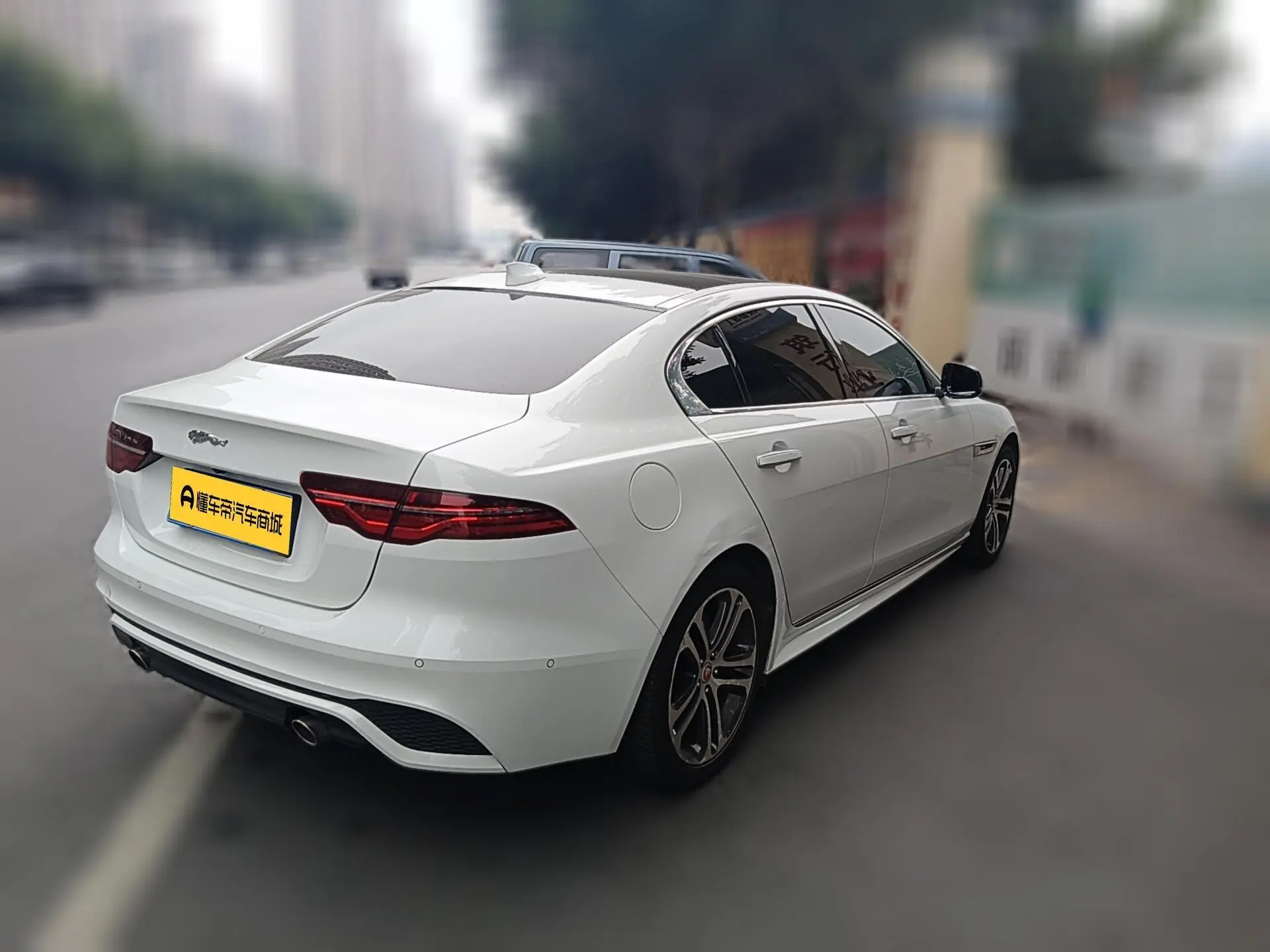 Jaguar Jaguar XEL 2.0T 200PS R-DYNAMIC S Enterprising Sports Edition