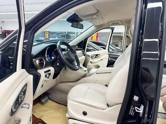 Mercedes-Benz Mercedes-Benz V-class V 260 Premium Edition Country V