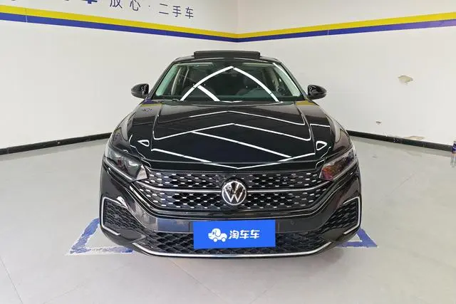 Volkswagen Passat 380TSI Starry Sky Elite Edition