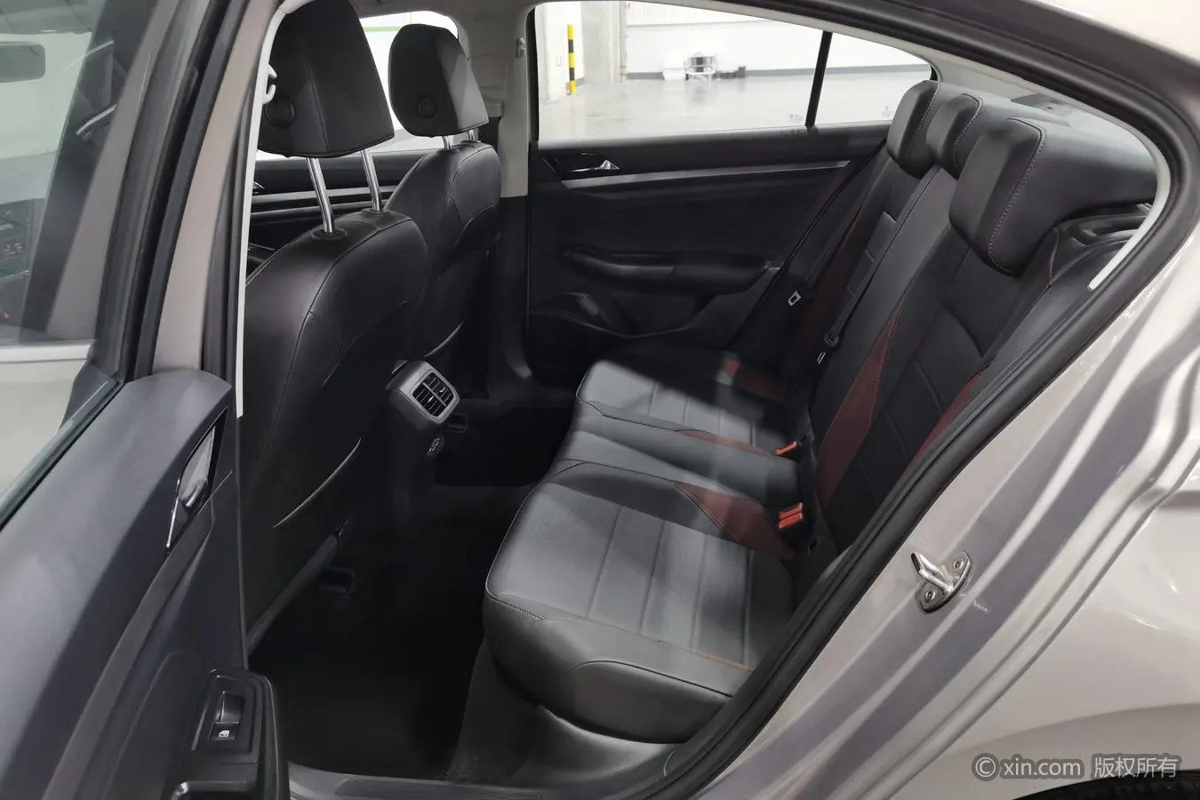 Volkswagen Bora 1.5L automatic comfort intelligent version