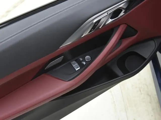 BMW BMW 4 Series Facelift 425i M sports suit
