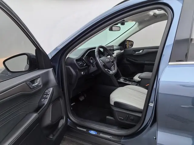 Ford Ruiji EcoBoost 245 two-wheel drive leisure model