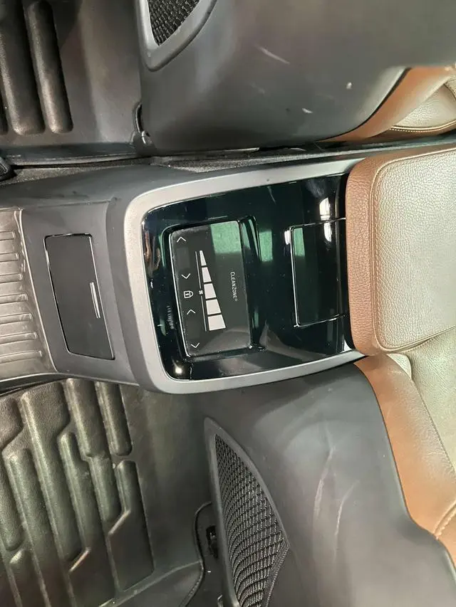 Volvo Volvo S90 PHEV T8 E-drive Hybrid Zhiyi Deluxe Edition