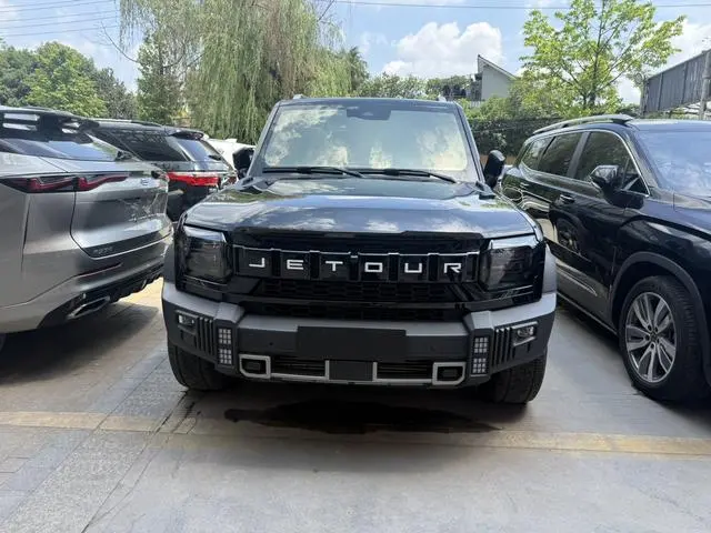 Chery Jetour Jet Traveler 1.5TD two-wheel drive Discovery PRO