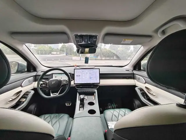Jetour Jietu Shanhai L9 1.5TD Max