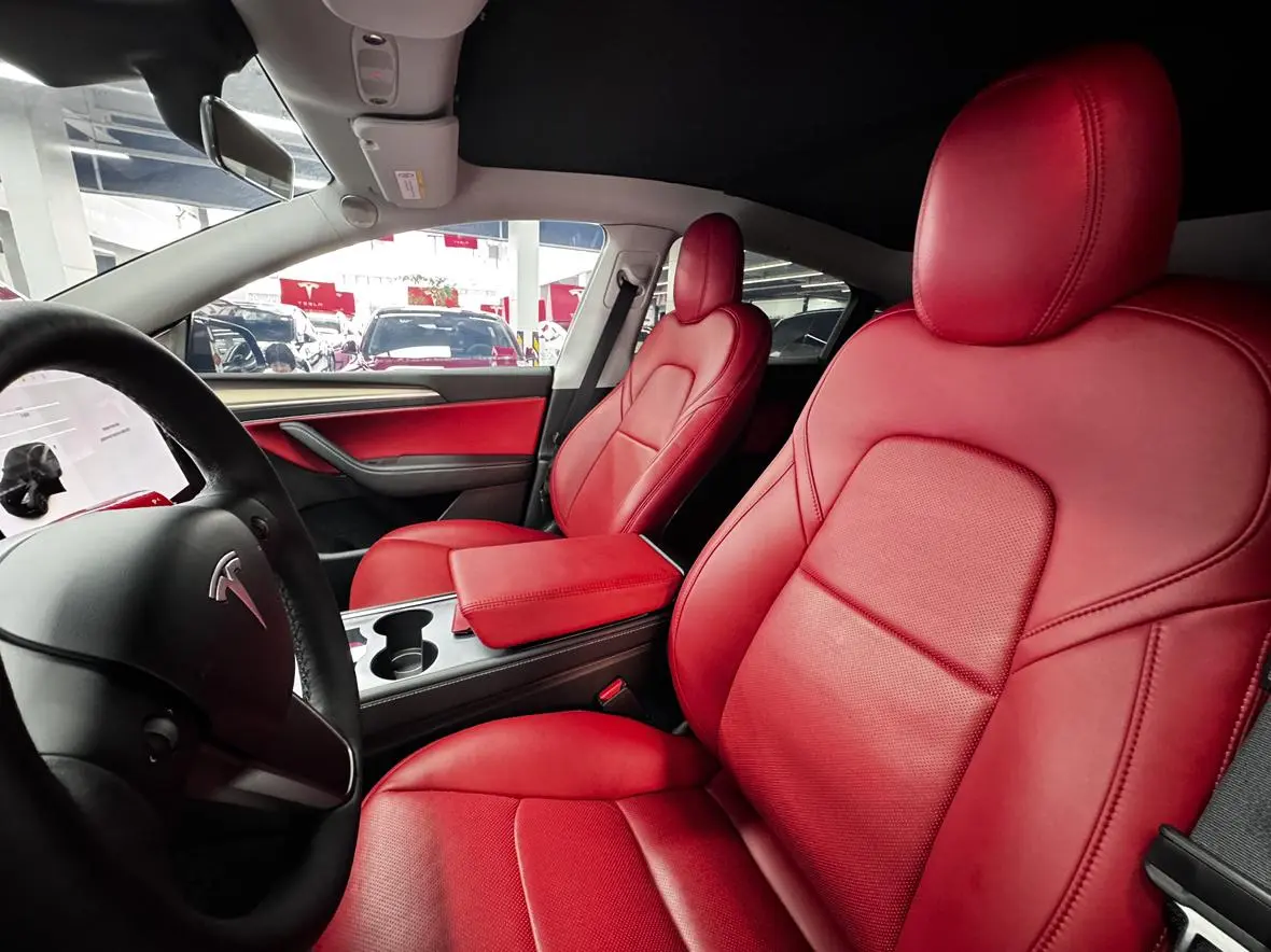 Tesla Model Y Standard battery life, rear-wheel drive version