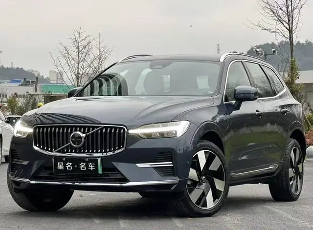 Volvo Volvo XC60 PHEV T8 four-wheel drive long battery life Zhiya Deluxe Edition
