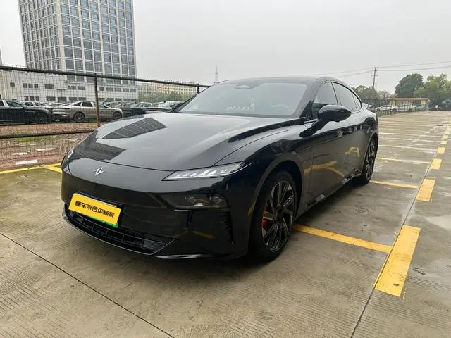 Dongfeng eπ eπ007 Extended range 200 Ruyi Edition