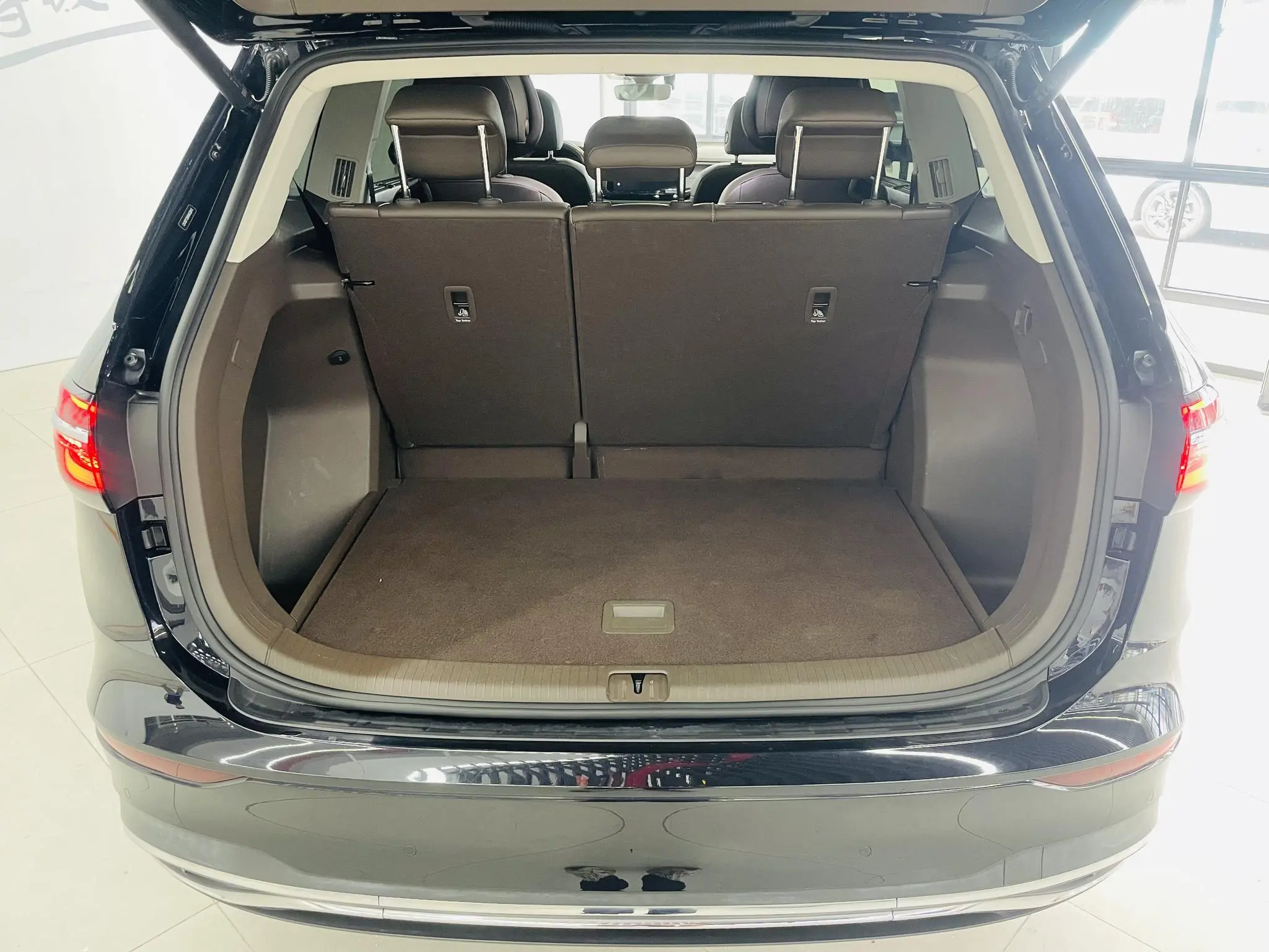 Volkswagen Weiran 380TSI Premium Edition