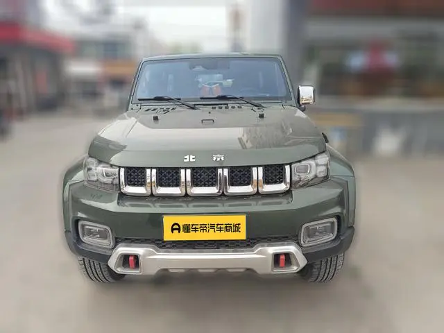 Beijing Beijing off-road BJ40 2.0T automatic four-wheel drive City Hunter edition knight type