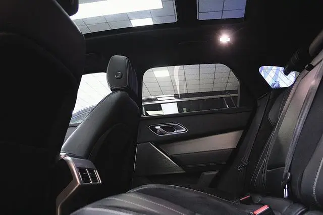 Land Rover Range Rover Star Pulse P380 R-DYNAMIC SE