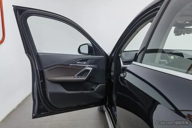 BMW BMW X1 sDrive25Li M sports suit