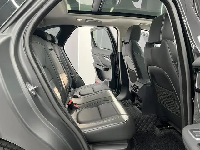 Jaguar Jaguar F-PACE 3.0 SC four-wheel drive R-Sport sports version