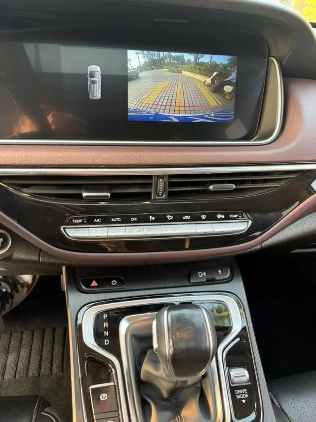 GAC Trumpchi M6 Pro 270T AT Deluxe Edition