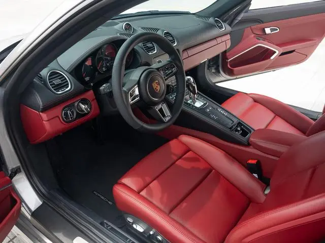 Porsche Porsche 718 Cayman 2.0T