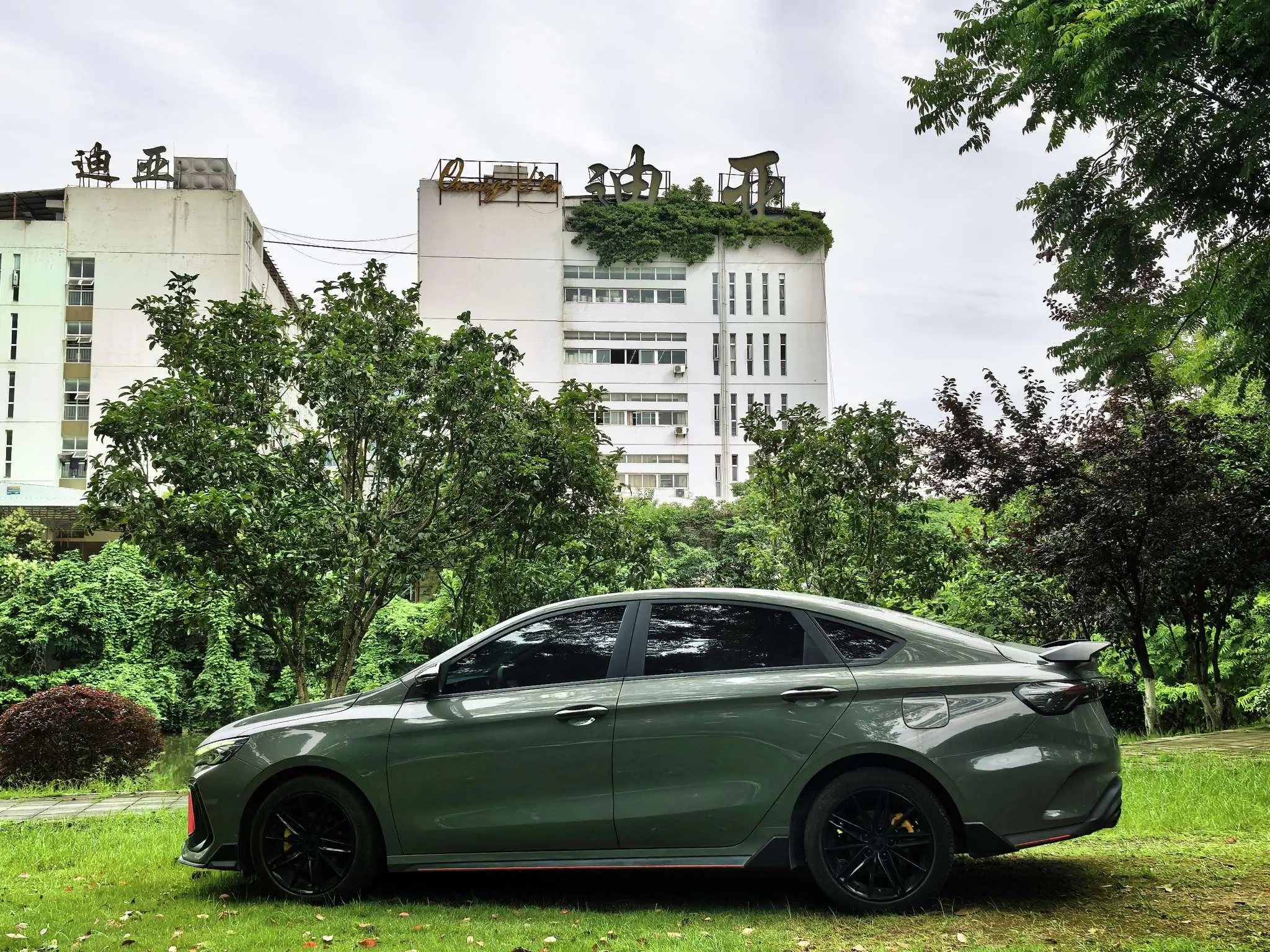 Geely Binrui Binrui COOL 1.5T DCT Thunder Edition
