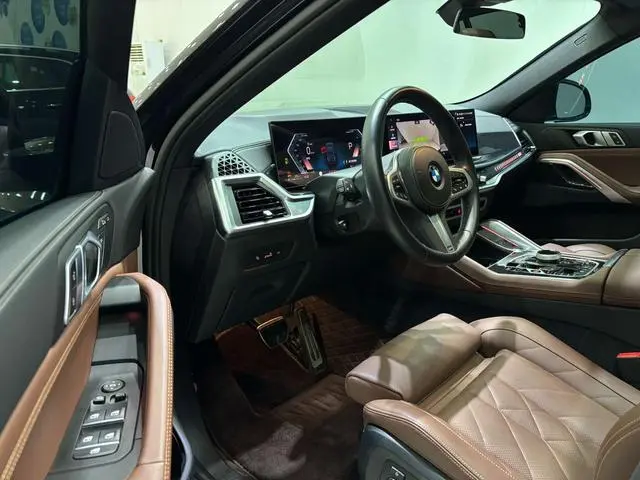 BMW BMW X6 Facelift xDrive30i M sports suit