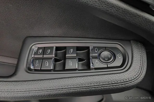 Porsche Macan Macan 2.0T