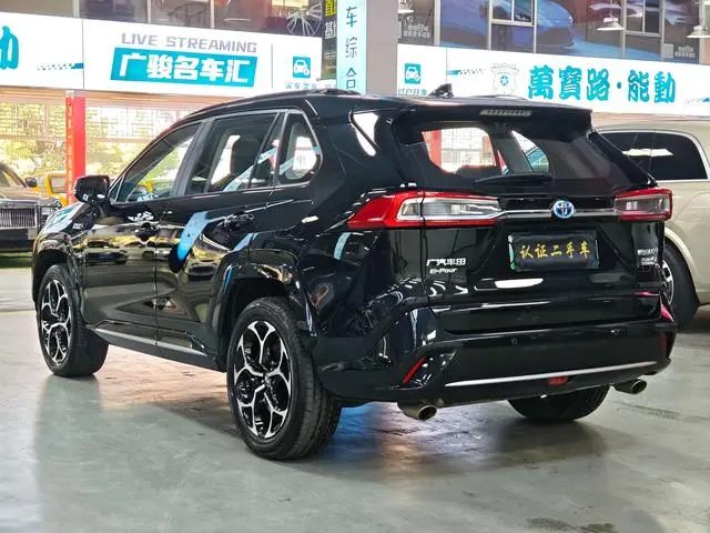 TOYOTA Weilanda PHEV 2.5L four-wheel drive engine version