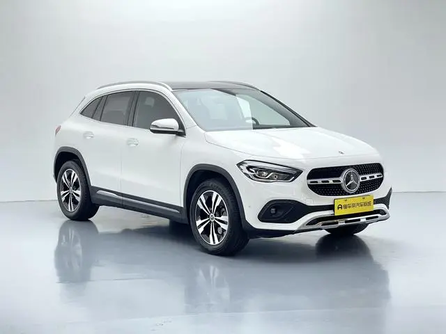 Mercedes-Benz Mercedes-Benz GLA GLA 200