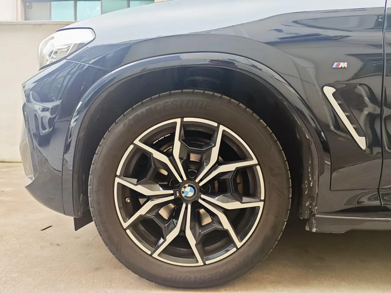 BMW BMW X3 xDrive25i M sports suit
