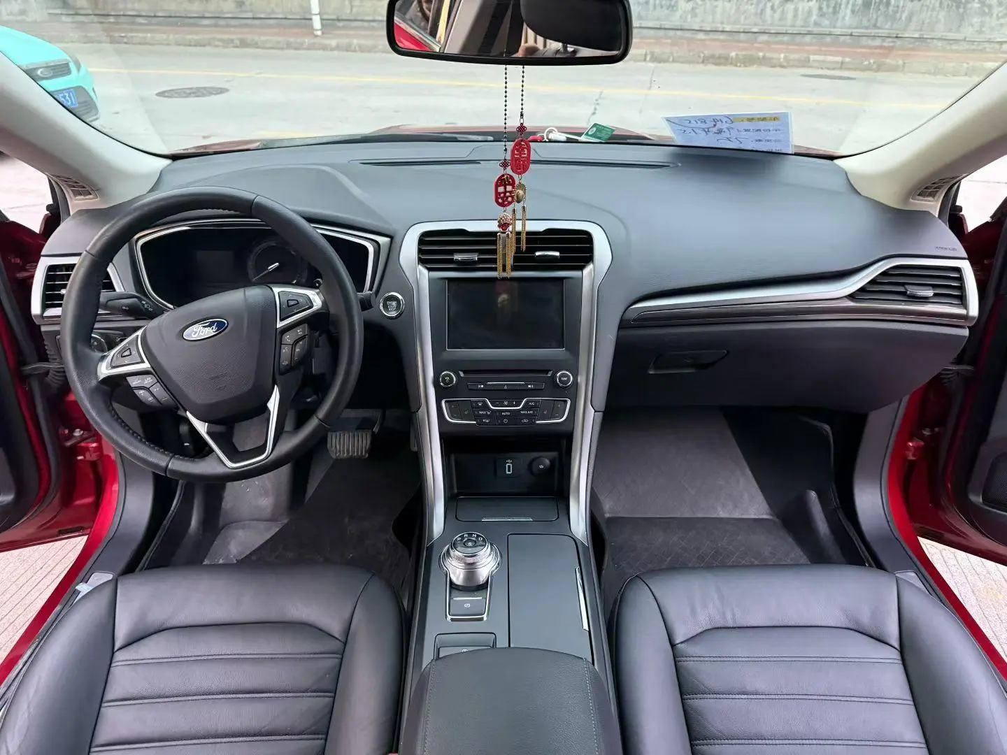 Ford Mondeo EcoBoost 180 Luxury