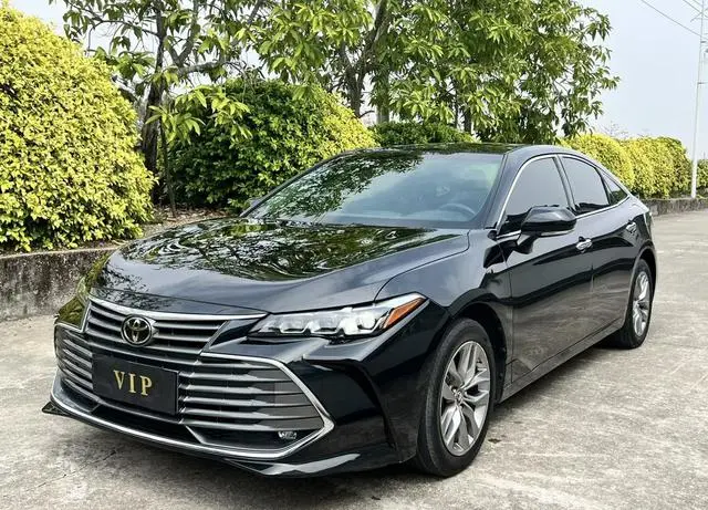 TOYOTA Asian dragon 2.0L Deluxe Edition Country VI