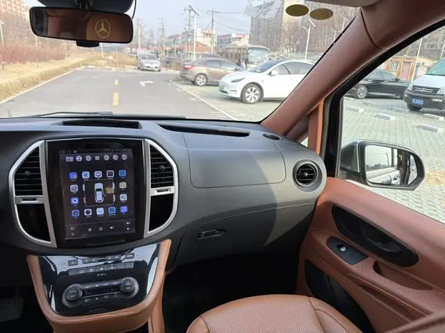 Mercedes-Benz Vito 2.0T Elite Edition